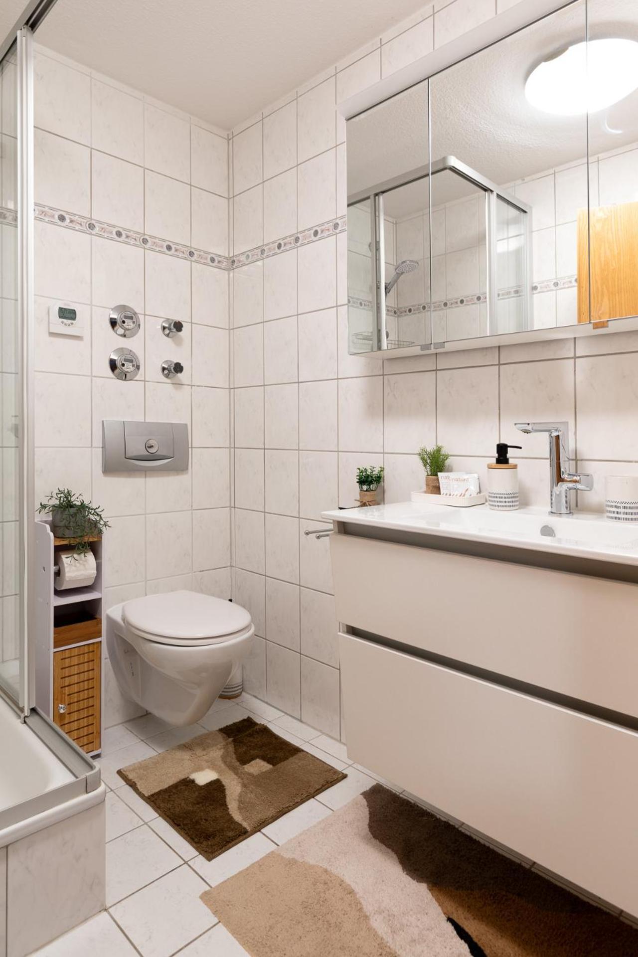 Gemuetliche Ferienwohnung Mit Terrasse Und Bergblick Inzell Exterior photo